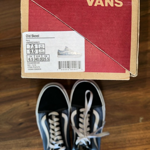 Vans Men's Black and Gray Sneakers - Picture 6 of 6